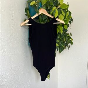 Black Sleeveless Bodysuit Top